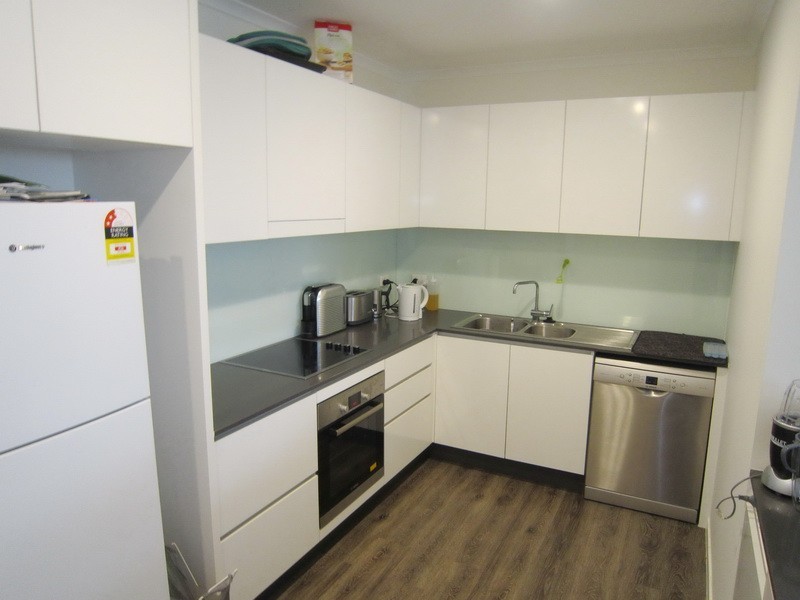 243/980 Wynnum Rd, Cannon Hill QLD 4170