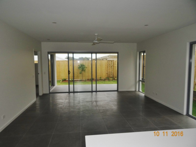 53 Ravenbourne Circuit, Capalaba QLD 4157