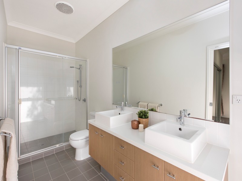 45 Watervale Parade, Wakerley QLD 4154