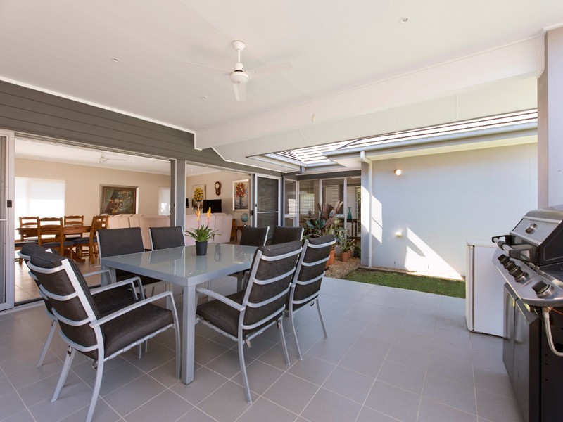 45 Watervale Parade, Wakerley QLD 4154