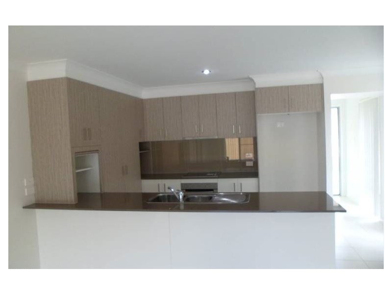 15 Alessandra Circuit, Coomera QLD 4209