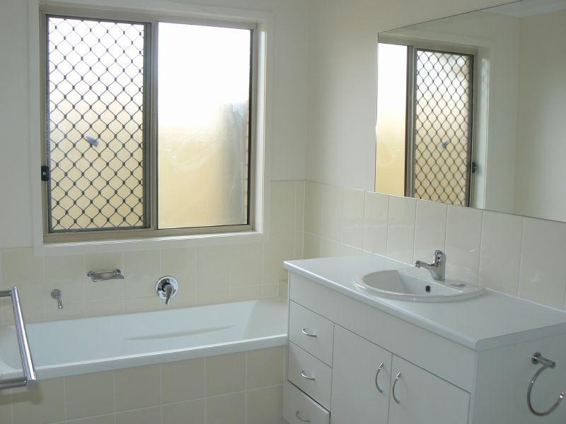39 Baker Street, Bray Park QLD 4500