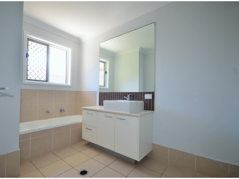 24 Roosevelt Close, Banyo QLD 4014