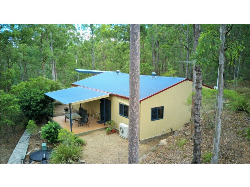 401 Brookfield Road, Kenmore Hills QLD 4069