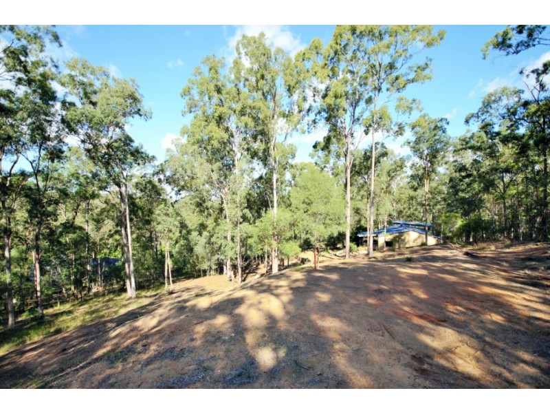 401 Brookfield Road, Kenmore Hills QLD 4069