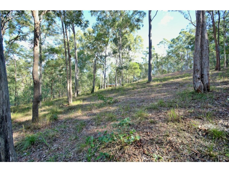401 Brookfield Road, Kenmore Hills QLD 4069