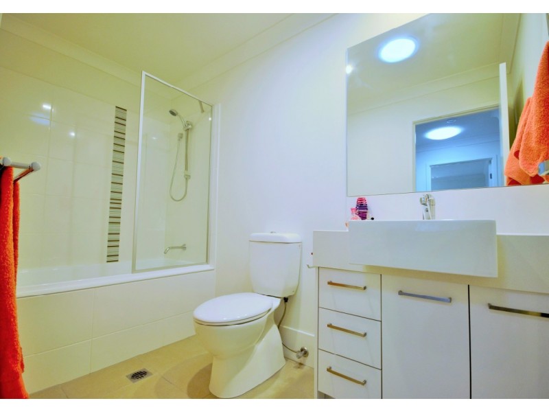 16/1 Lamington, Mango Hill QLD 4509