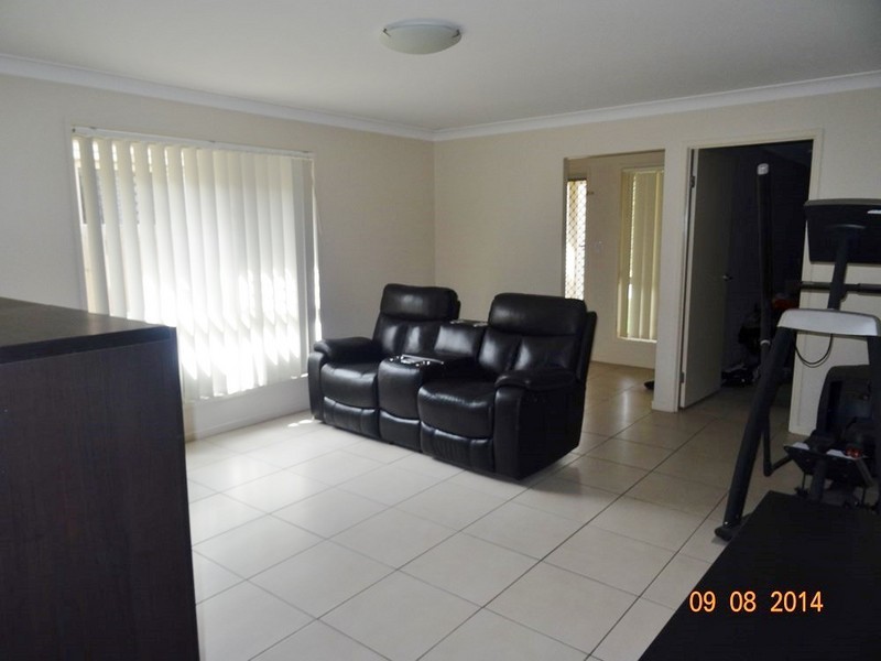 16 Waterlilly Circuit, Rothwell QLD 4022