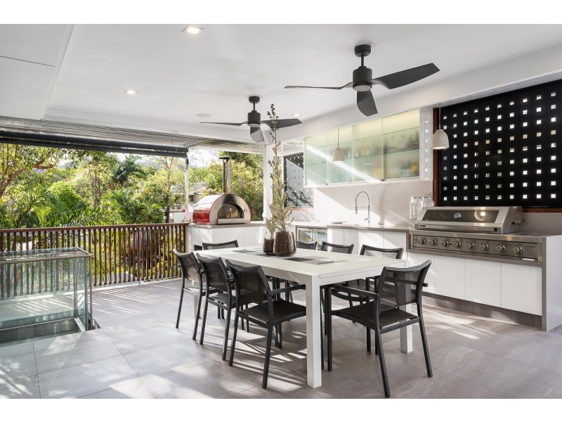 76 Hillsdon Road, Taringa QLD 4068