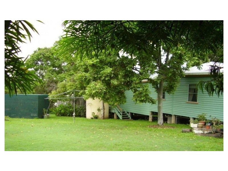 8 Callaghan Street, Rosedale QLD 4674