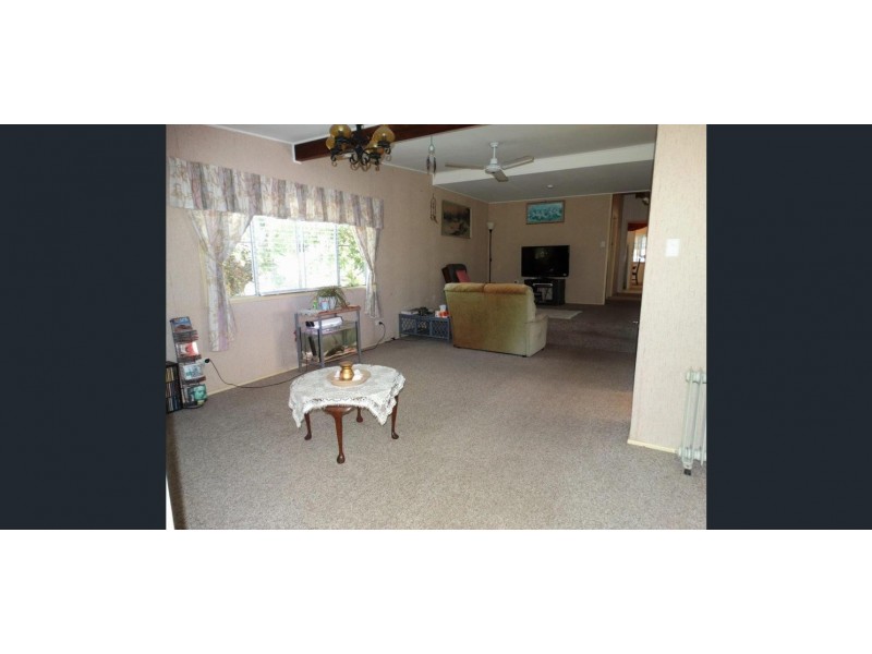 8 Callaghan Street, Rosedale QLD 4674