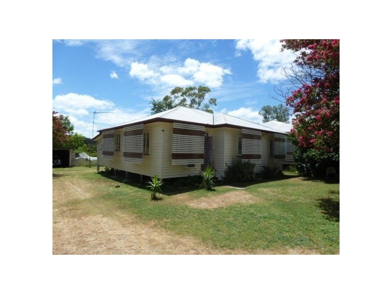 63 Moreton Street, Eidsvold QLD 4627