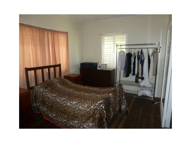 63 Moreton Street, Eidsvold QLD 4627