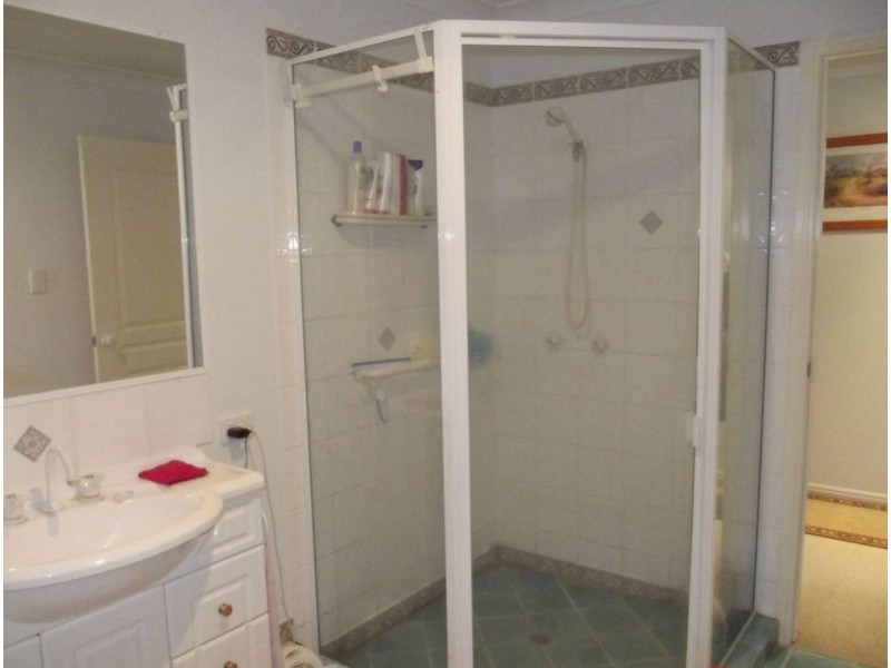 4 Kimber Street, Biggenden QLD 4621