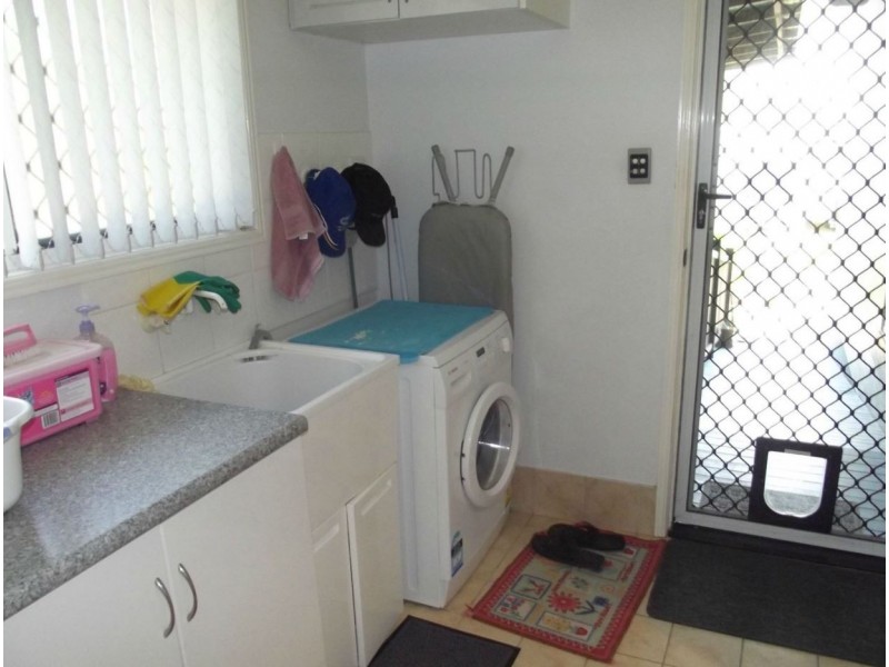 4 Kimber Street, Biggenden QLD 4621