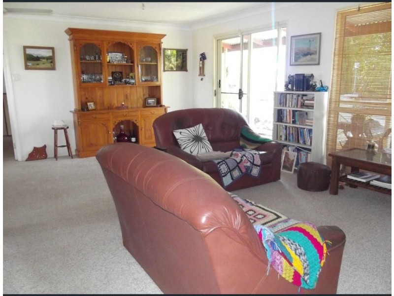 48 Fenwicks Road, Biggenden QLD 4621