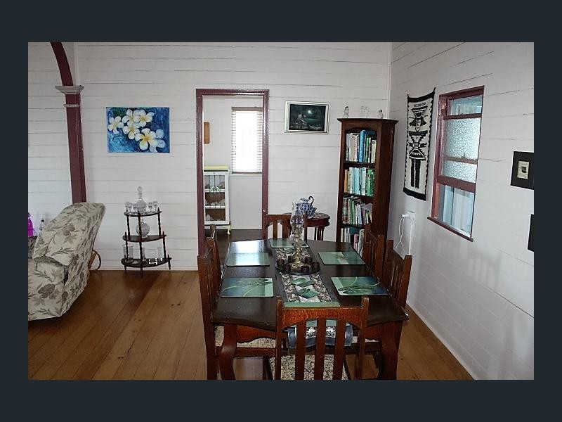 10 Morris Terrace, Gin Gin QLD 4671