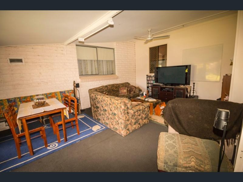 2 Churchill Street, Svensson Heights QLD 4670