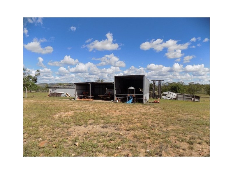 55 Rifle Range Road, Gayndah QLD 4625