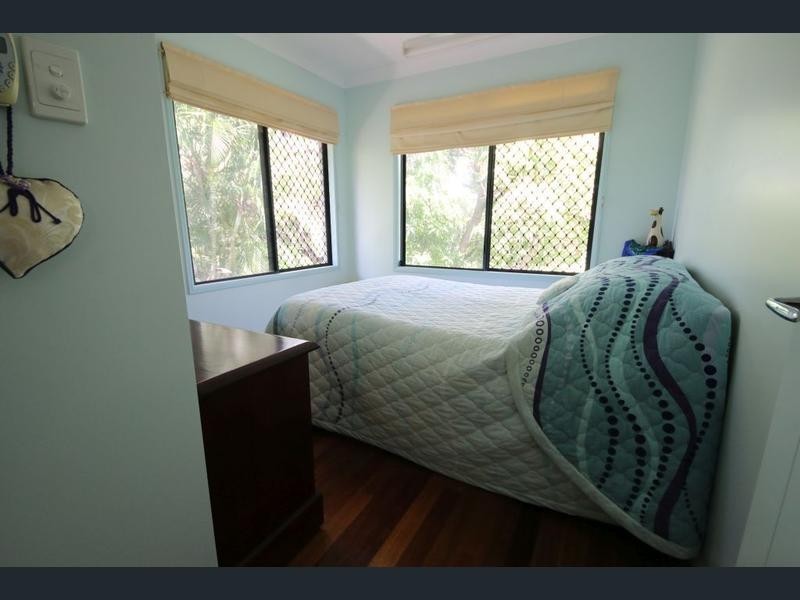 24 Sixth Street, Home Hill QLD 4806