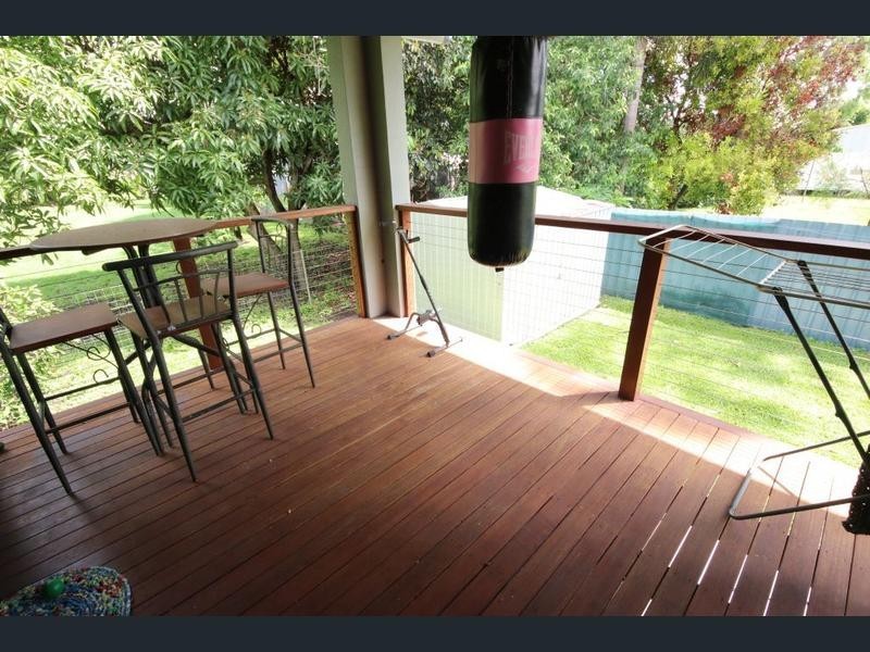 24 Sixth Street, Home Hill QLD 4806