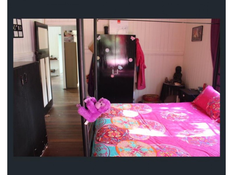 55 Barton Road, Kolonga QLD 4671