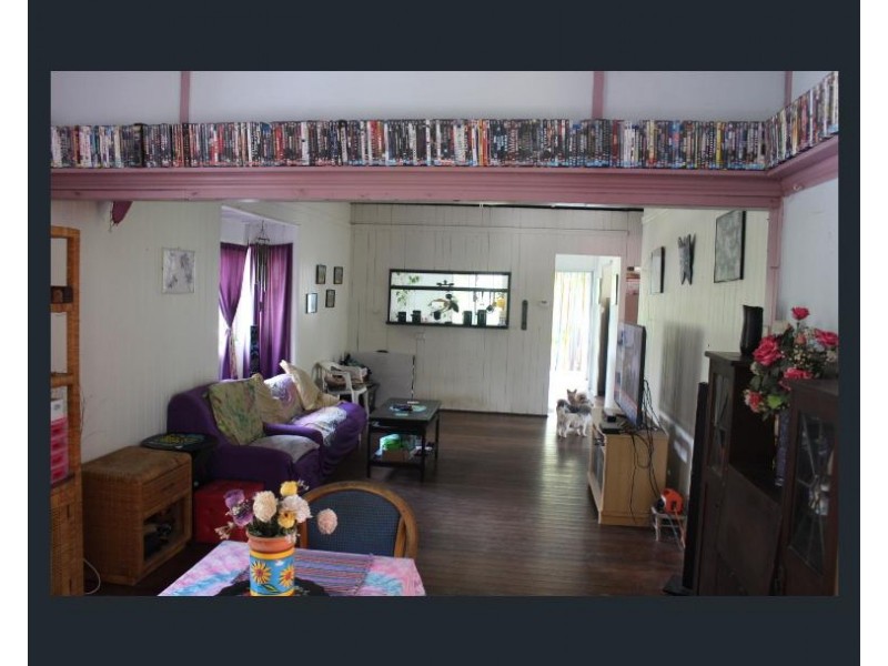 55 Barton Road, Kolonga QLD 4671