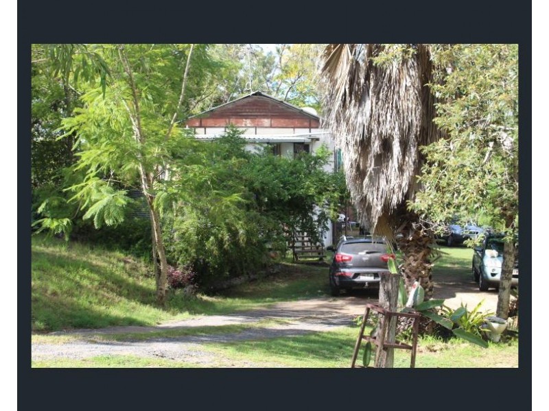 55 Barton Road, Kolonga QLD 4671