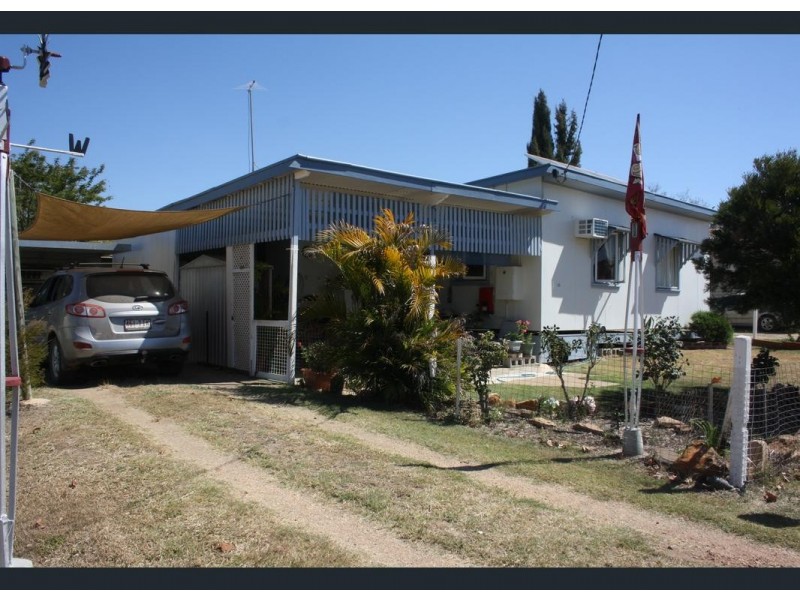 22 Leichhardt Street, Mundubbera QLD 4626