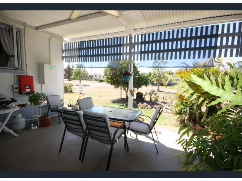 22 Leichhardt Street, Mundubbera QLD 4626
