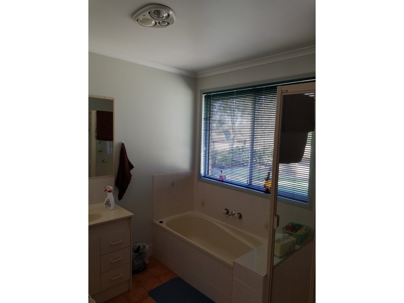 7883 D”Aguilar Highway, Colinton QLD 4306