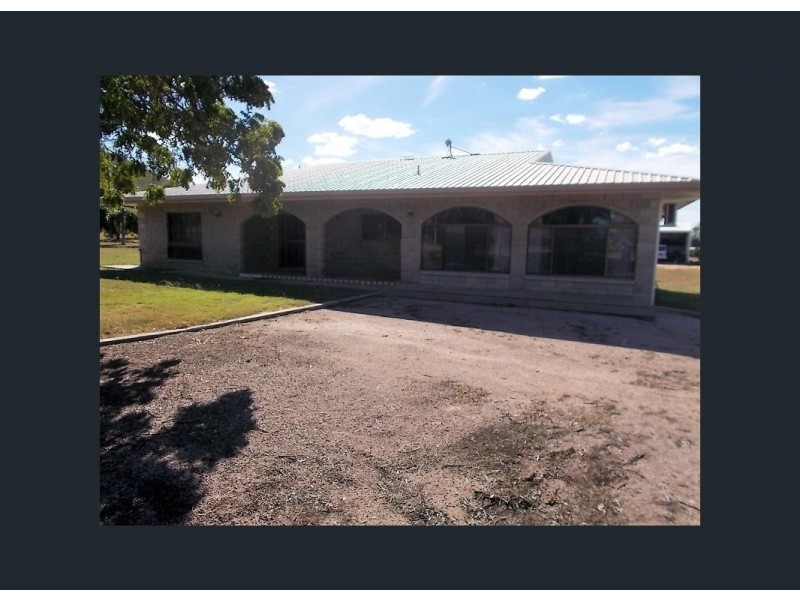 112 Juanita Drive, Mount Kelly QLD 4807
