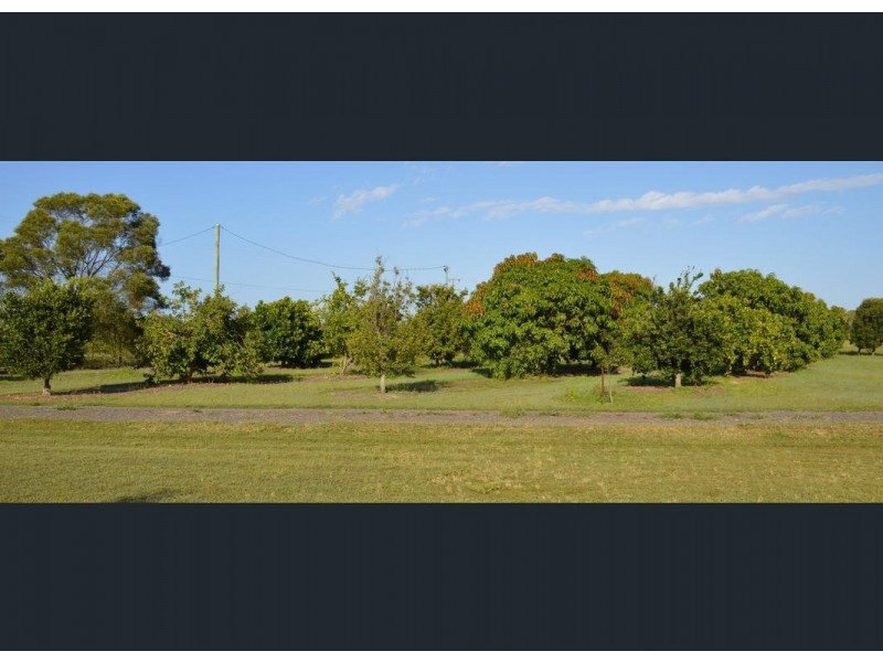 43 Lakeview Drive, Alloway QLD 4670