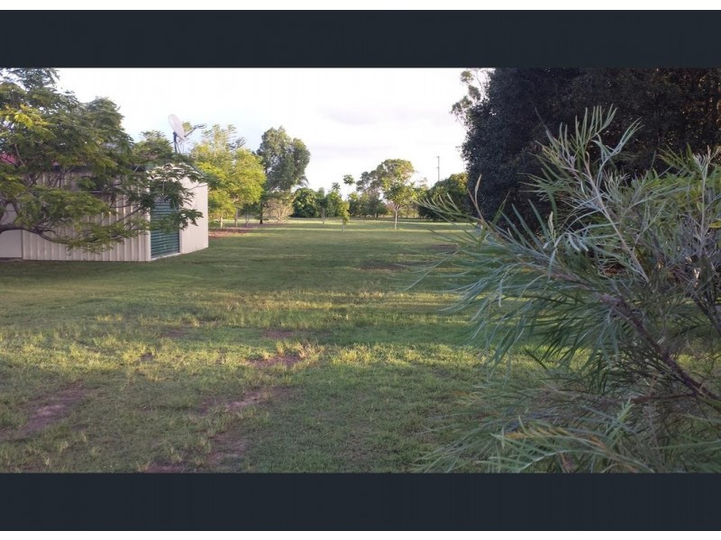 43 Lakeview Drive, Alloway QLD 4670