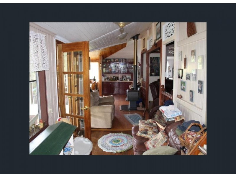 378 Ferry Hills Road, Wallaville QLD 4671