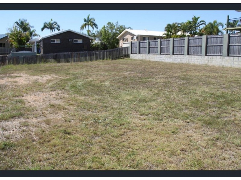29 Lighthouse Drive, Boyne Island QLD 4680