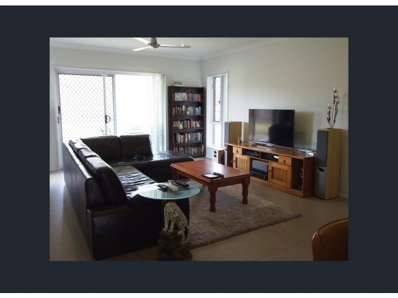 32 Koolivoo Parade, Boyne Island QLD 4680