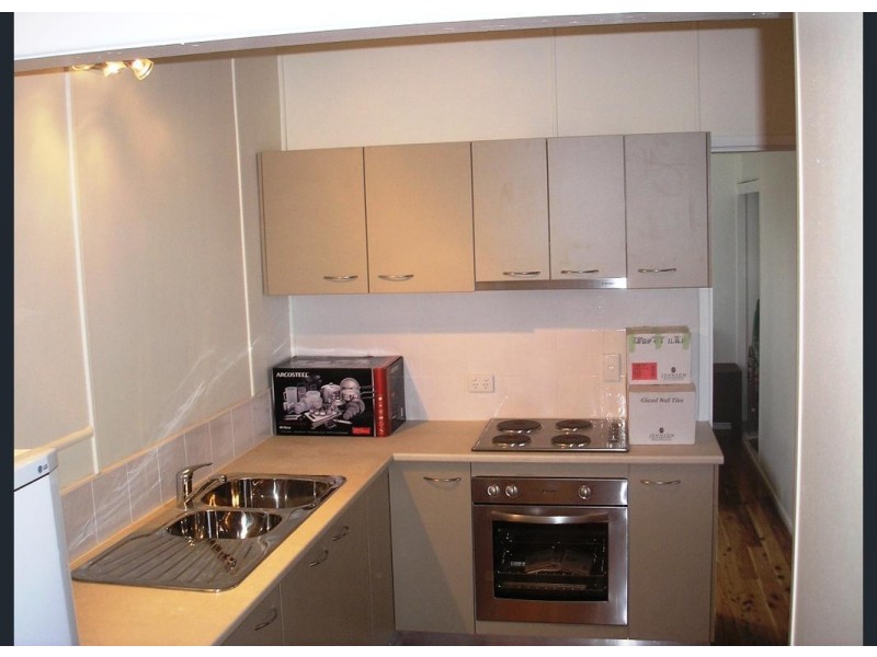 6 Moore Street, Wandoan QLD 4419