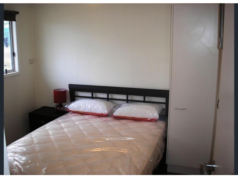 6 Moore Street, Wandoan QLD 4419