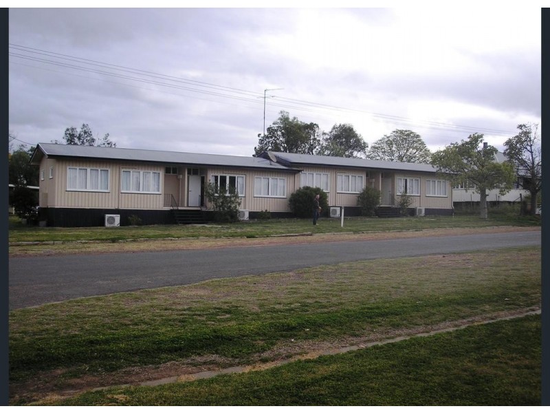 6 Moore Street, Wandoan QLD 4419