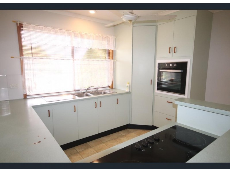 31 Willson Avenue, Mundubbera QLD 4626