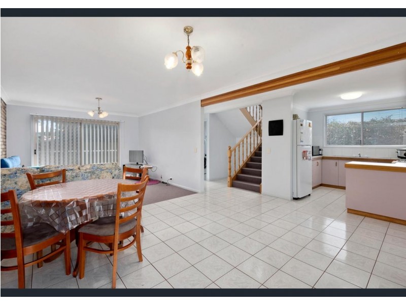 10 Carmen Street, Kearneys Spring QLD 4350