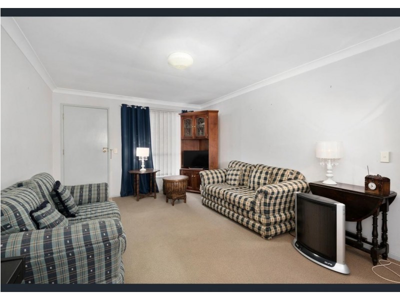 10 Carmen Street, Kearneys Spring QLD 4350