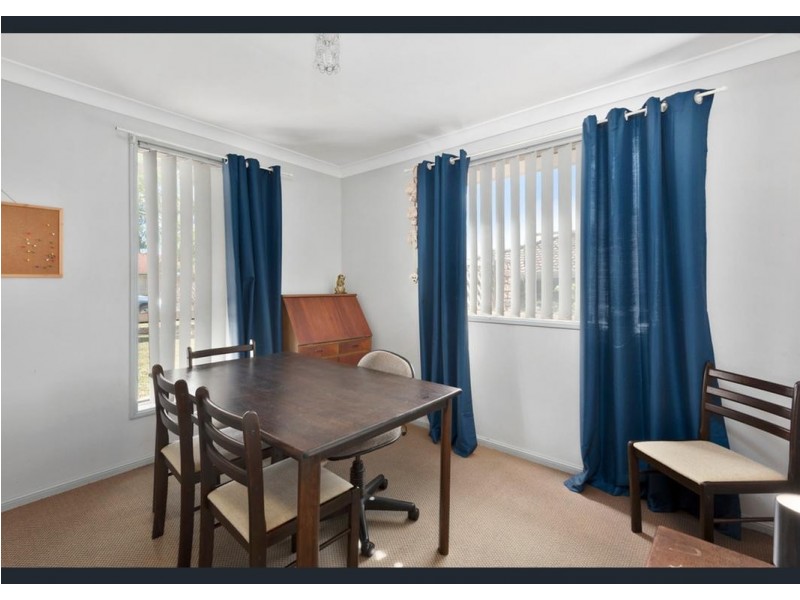 10 Carmen Street, Kearneys Spring QLD 4350