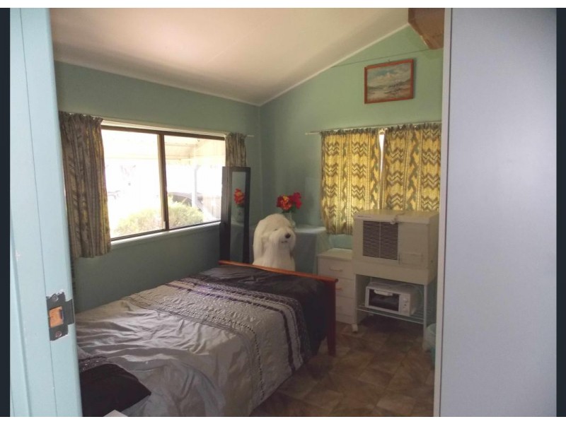22 CLEMATIS ST, Blackall QLD 4472
