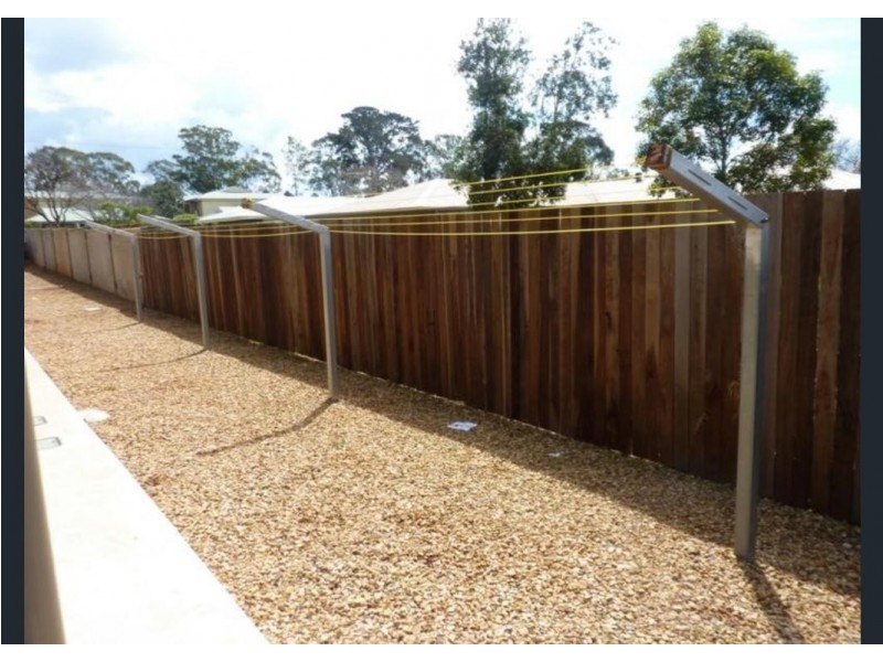 2/1-3 Uniplaza Court, Kearneys Spring QLD 4350