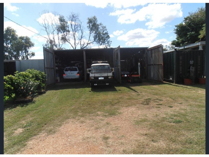 6 Pocket Creek Road, Wowan QLD 4702