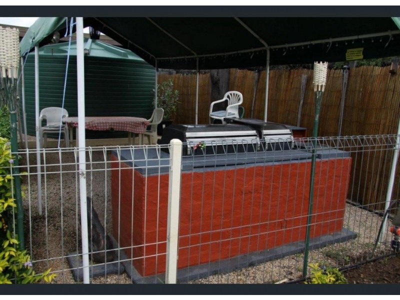 6 Pocket Creek Road, Wowan QLD 4702