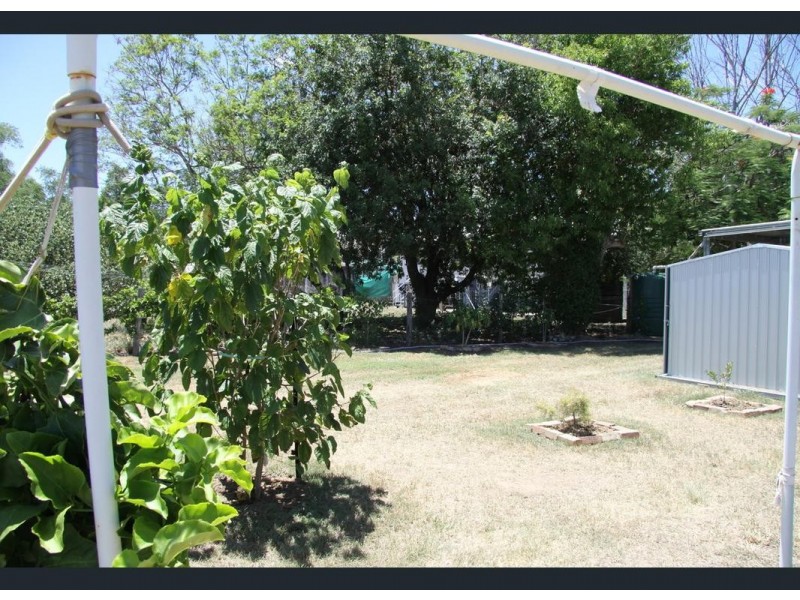 6 Pocket Creek Road, Wowan QLD 4702