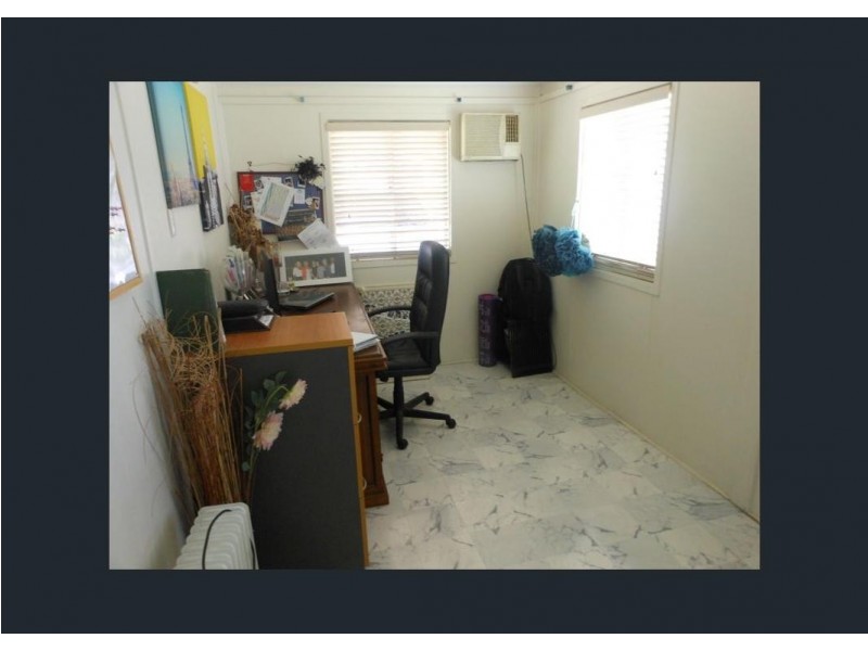 8 Sirius Street, Clermont QLD 4721